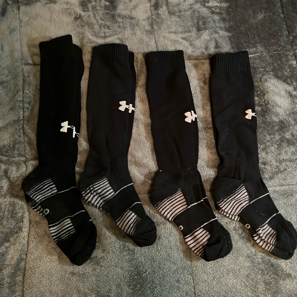 Women’s MD Under Armor softball socks